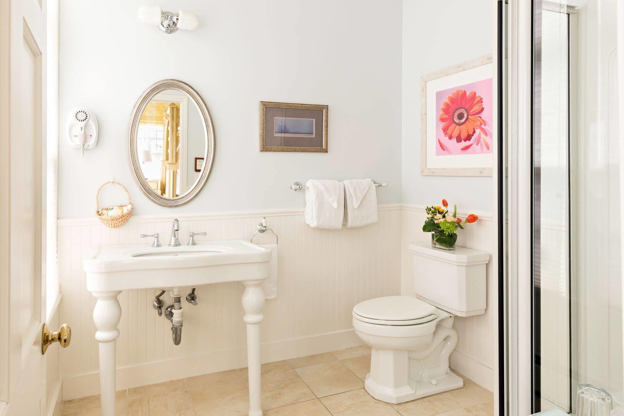 Brass Key Guesthouse Adults Only Provincetown Exterior foto